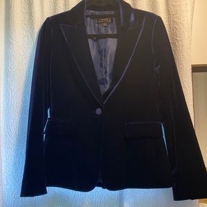 Tahari asl royal blue velvet blazer
